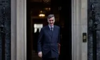 UK Wants ‘Rapid Return’ of Civil Servants to Offices After All COVID-19 Curbs Lifted