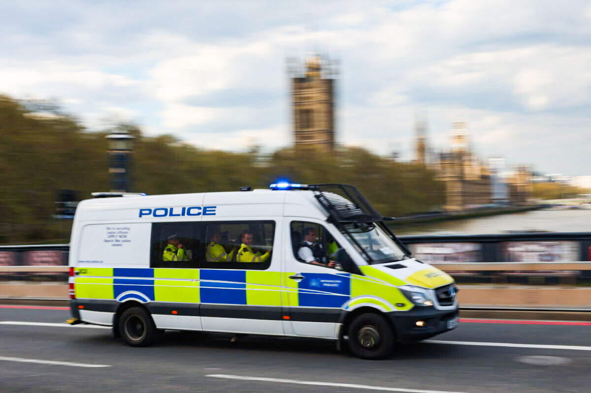 2 Police Officers Stabbed in Central London but Scotland Yard Rules out Terrorism - Vimarsana News