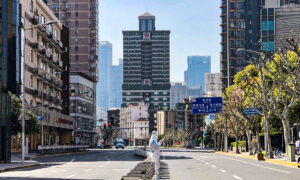Shanghai Netizens: State Media Fake News of ‘Thousand Stores Reopened With Sufficient Food Supplies’