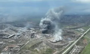 Russia Ratchets Up Battle for Control of Eastern Ukraine; What Mask Rule Changes Mean for You | NTD News Today