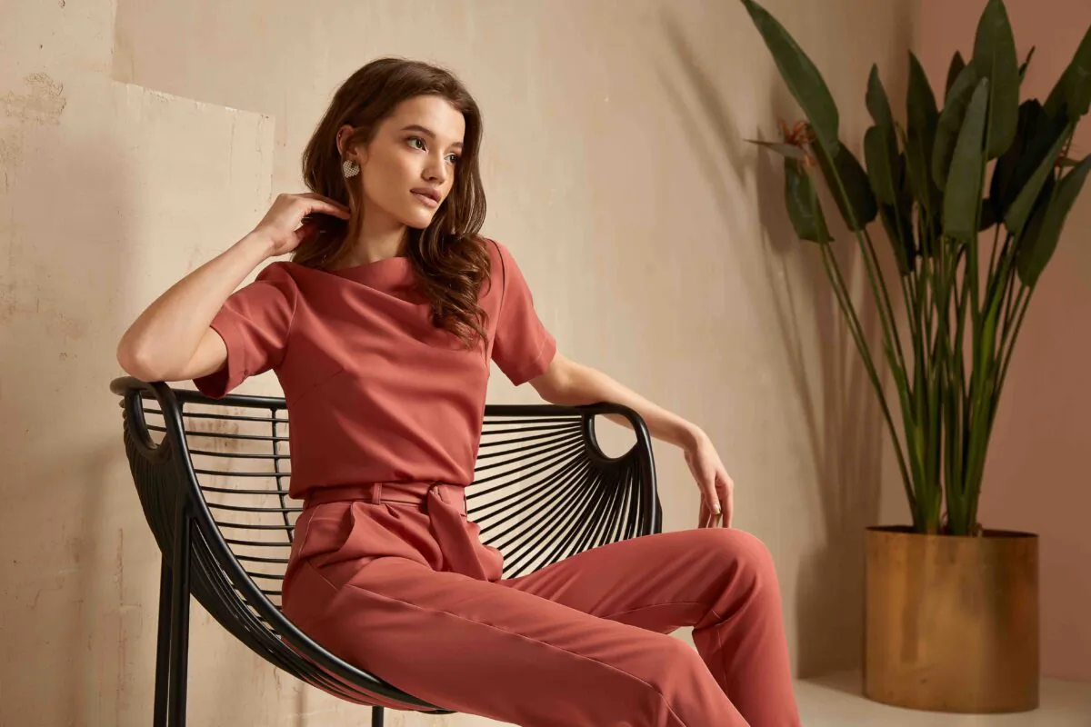 Adding different colors and tones is a great way to make your outfits pop.
(indira's work/Shutterstock)