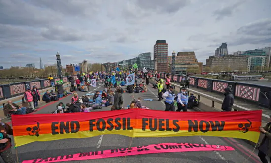 Environmental Activists Sue Government Over Changes To Climate Change Strategy