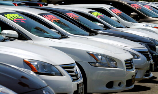 US New-Vehicle Sales Expected to Rise in March on Strong Demand for Cars and Trucks