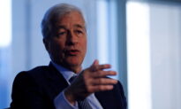 JPMorgan’s Jamie Dimon Warns of ‘Something Worse’ Than Hard Recession