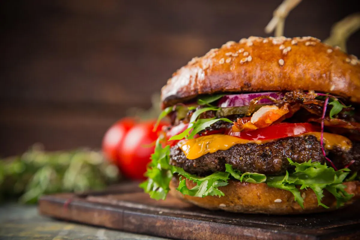 For a delicious burger, pay attention to the patty thickness and cooking time. (Lukas Gojda/Shutterstock)