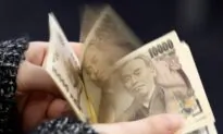 Yen to Snap Record Losing Streak on Intervention Worries; Euro Jumps