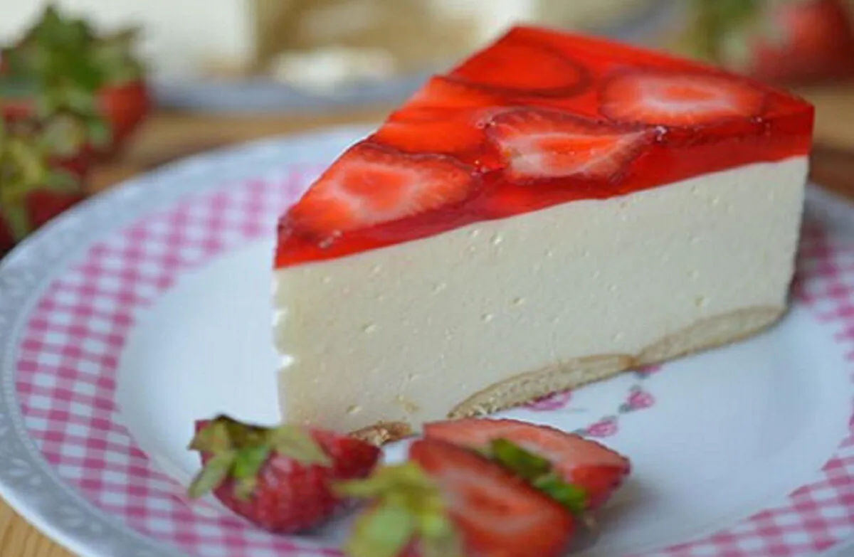 Polish Cold Cheesecake (Courtesy of Polish Your Kitchen)