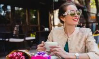 Eternally Elegant: 5 Etiquette Rules Every Lady Should Know