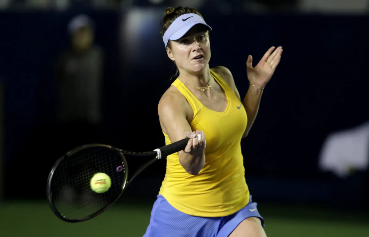 Ukraine's Elina Svitolina in action during her quarterfinal match against Colombia's Camila Osorio at Monterrey Open in Monterrey, Mexico, on March 4, 2022. (Daniel Becerril/Reuters)