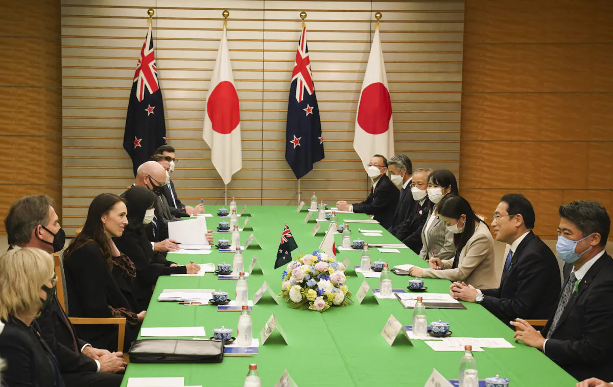 Japanese Prime Minister, Fumio Kishida (second right), talks with New Zealand Prime Minister, Jacinda Ardern (third left), during a meeting at his official residence in Tokyo, Japan on April 21, 2022. (Kimimasa Mayama/Getty Images)