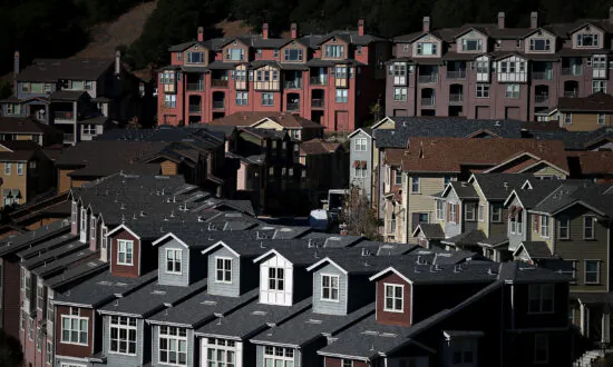 Multi-Generational Households on the Rise, With California Leading the Way, Report Finds