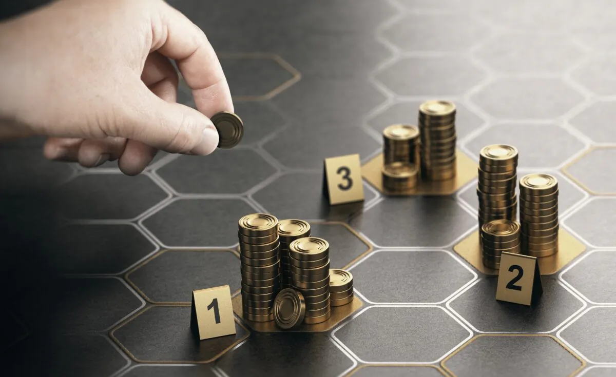 Some low-risk investments can also bring high returns. (Olivier Le Moal/ShutterStock)