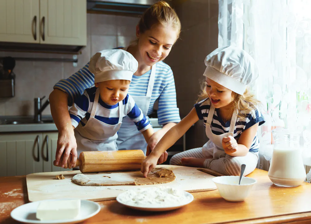 Having a daily rhythm is a healthy way for kids to know expectations and routines. (Shutterstock)