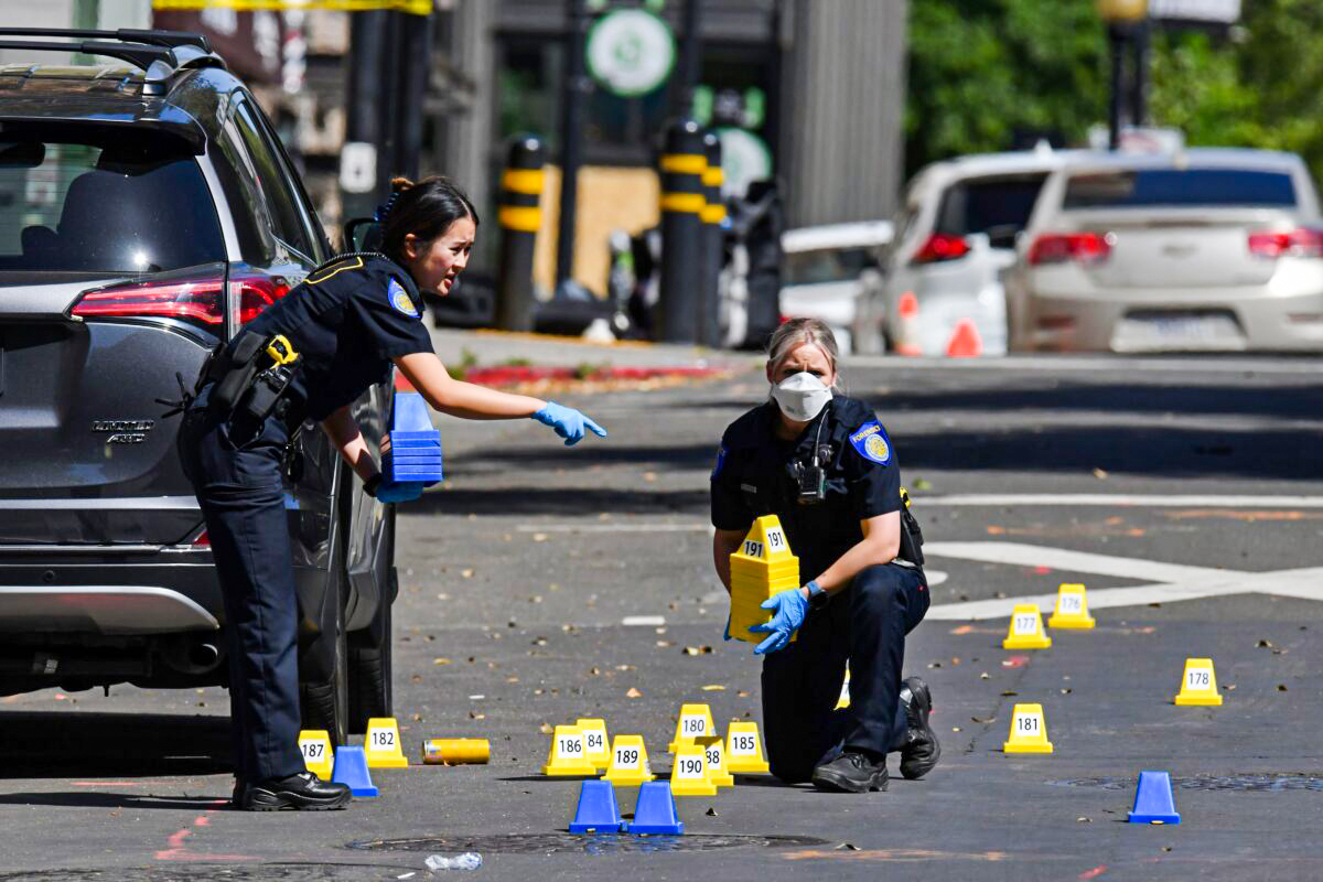 Crime Surge in US Is a Direct Consequence of Demoralization of Police: Experts - Vimarsana News