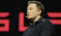 World’s Richest Man Is Homeless? Yes, Elon Musk Says He’s Sleeping at Friends’ Houses
