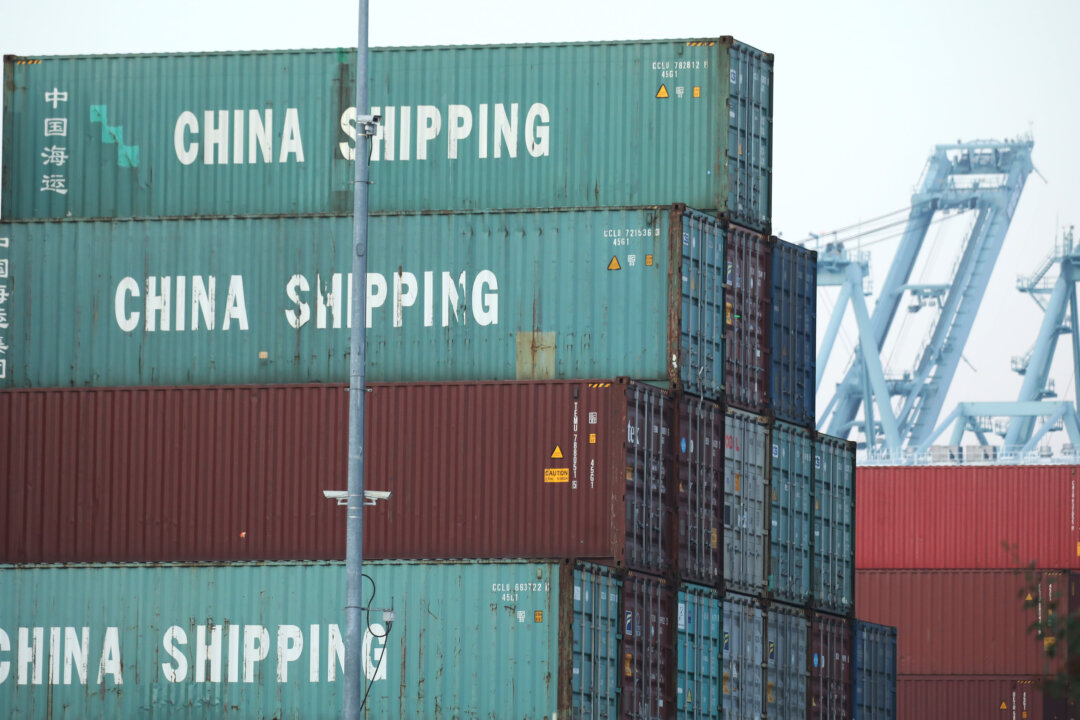 Senators Ask Biden to Maintain China Tariffs Imposed by Trump