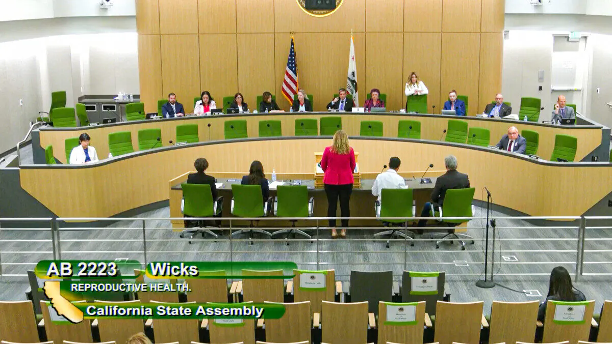 California State Assembly on April 19, 2022. (Screenshot via The Epoch Times)