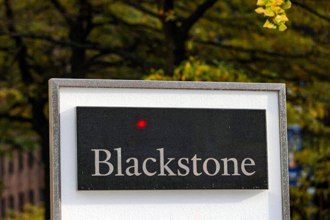 Blackstone Launches Unit to Bring Private Market Investments to 401(k) Plans
