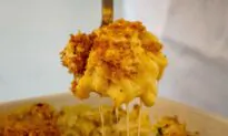 Gooey, Creamy Mac and Cheese