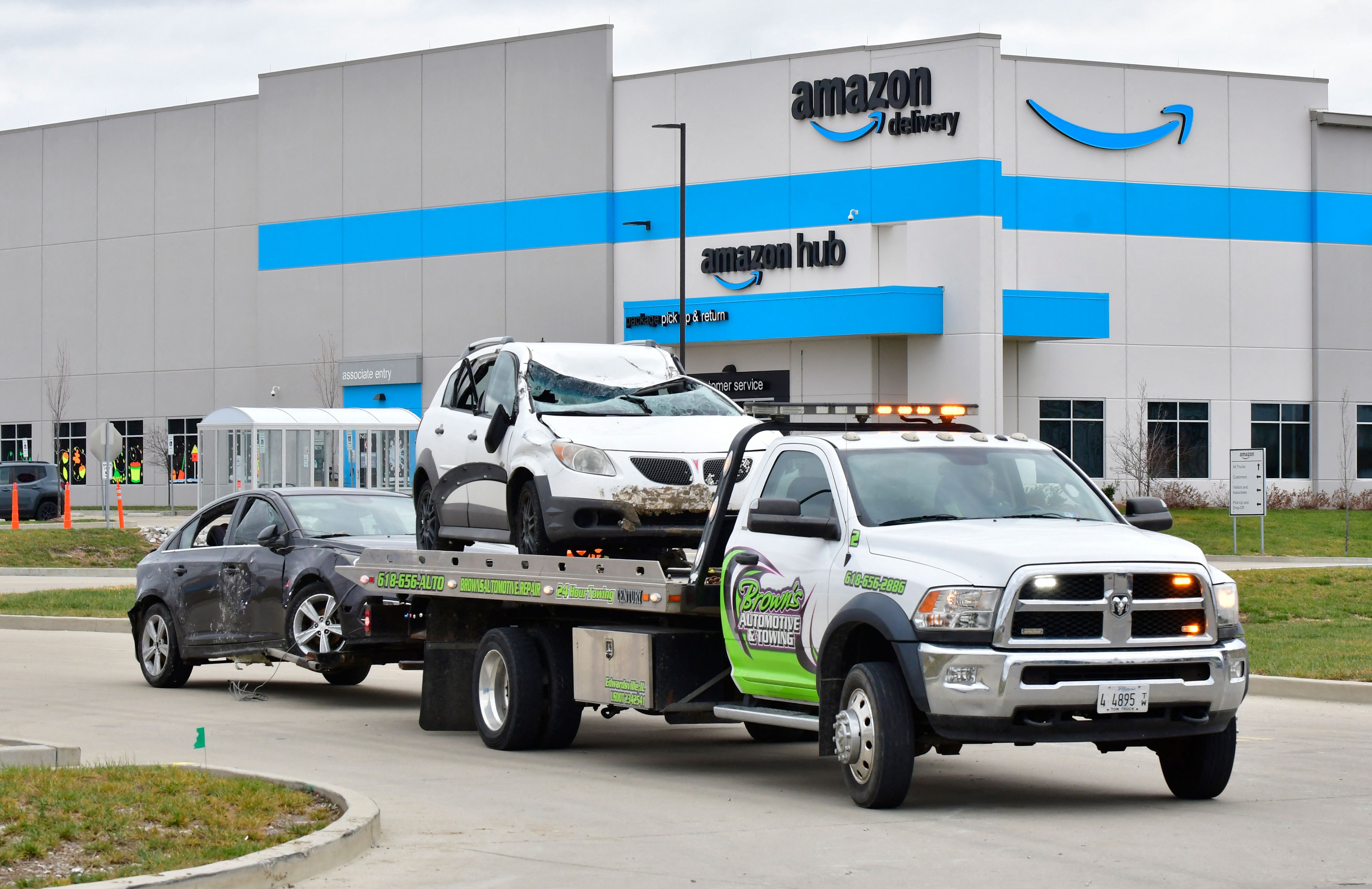 U.S. Sends Hazard Alert Letter to Amazon After 2021 Fatal Warehouse Collapse - Vimarsana News