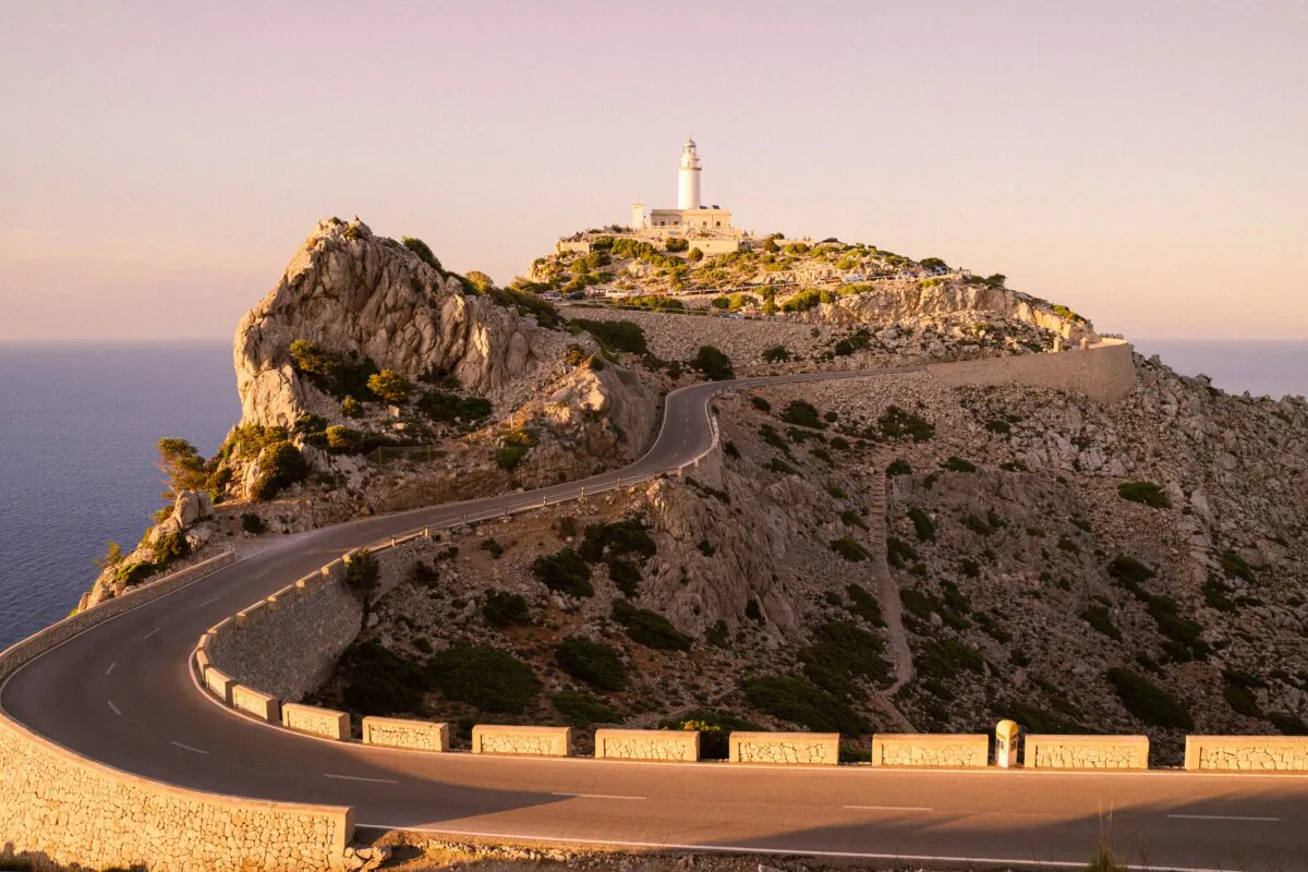 The Cap de Formentor lighthouse at sunset. (Fabian Schneidereit/Unsplash)
