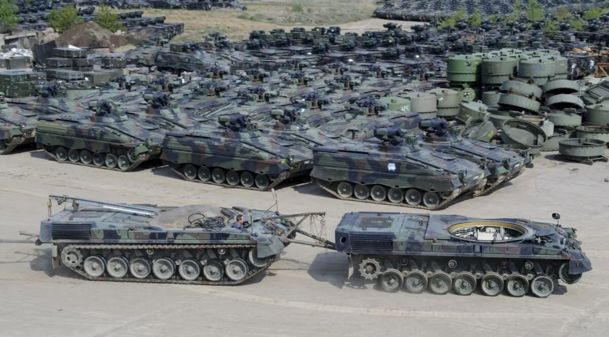 Gepard anti-aircraft tanks in Eisleben, Germany. (Jens Schlueter/Getty Images)