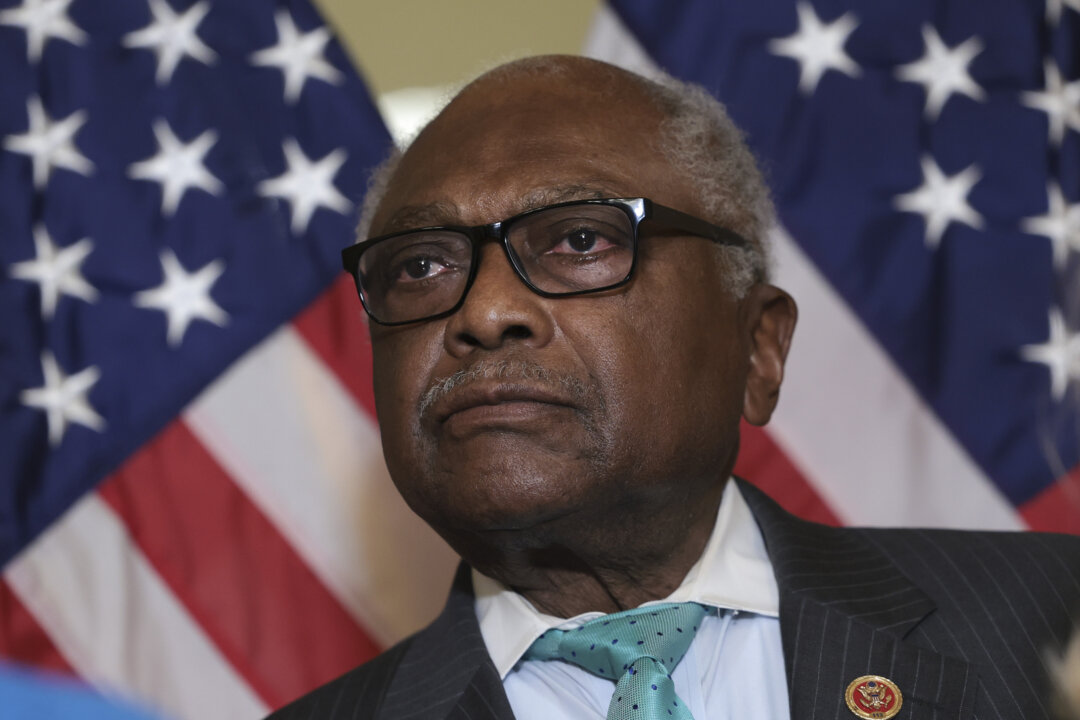 Longtime Democrat Jim Clyburn Running for Reelection in South Carolina