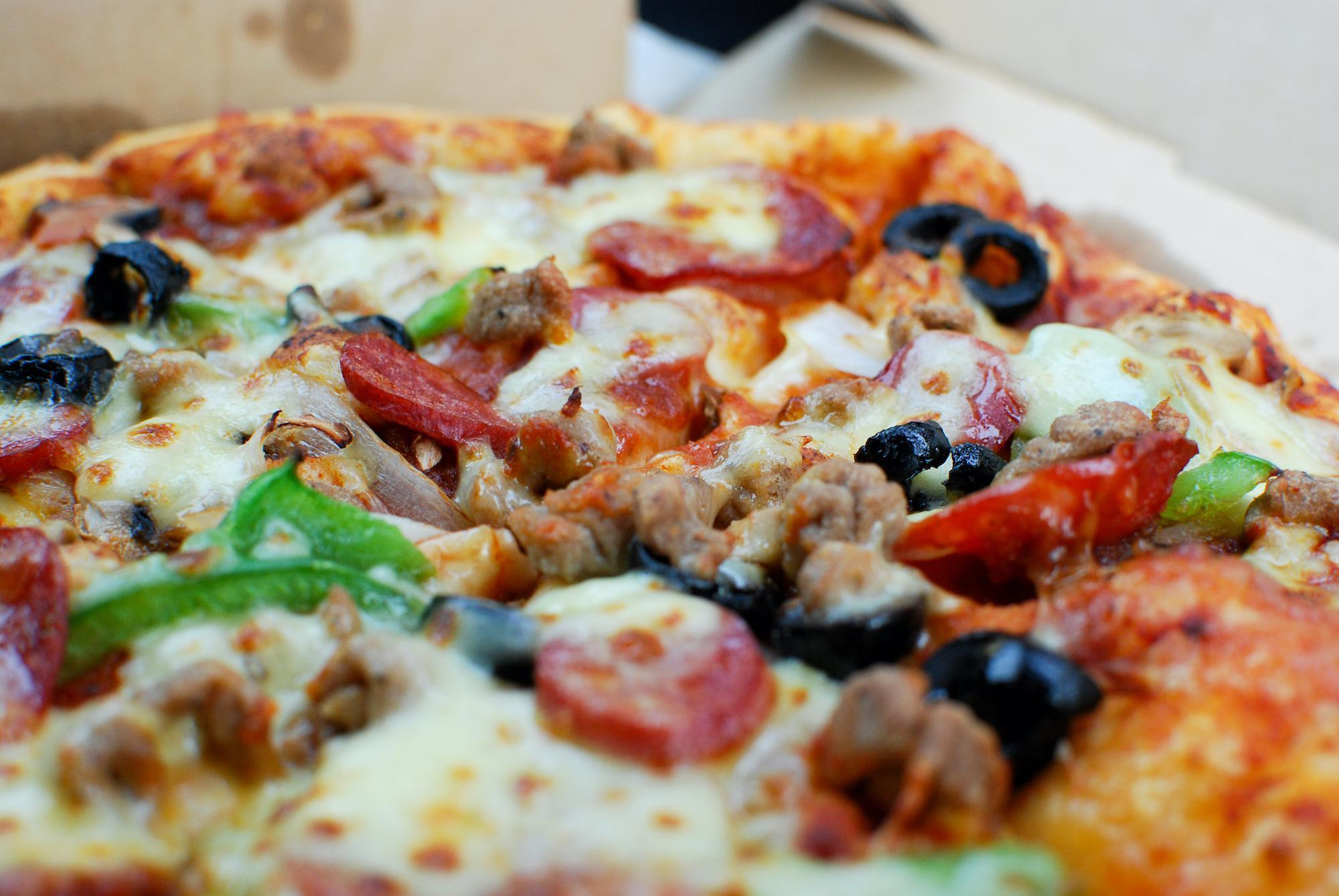 How to Keep Pizza Crust Crispy When Reheating - Vimarsana News