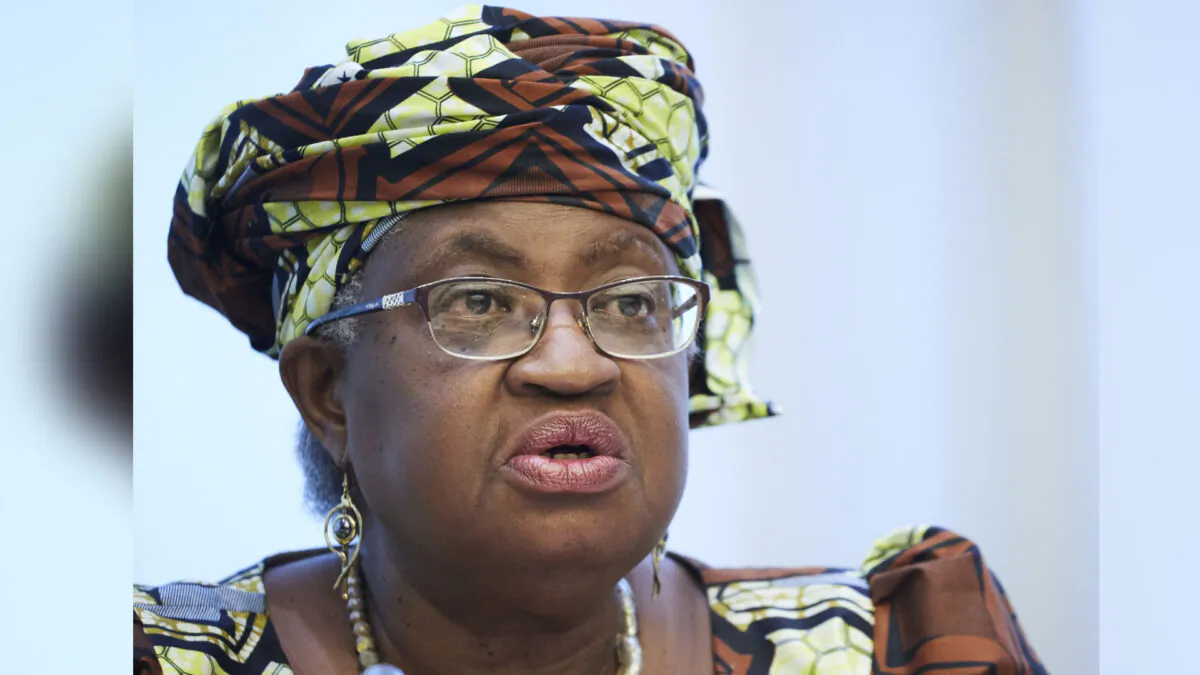 World Trade Organization (WTO) director-general Ngozi Okonjo-Iweala attends a news conference in Geneva, Switzerland on Oct. 4, 2021. (Denis Balibouse/Reuters)