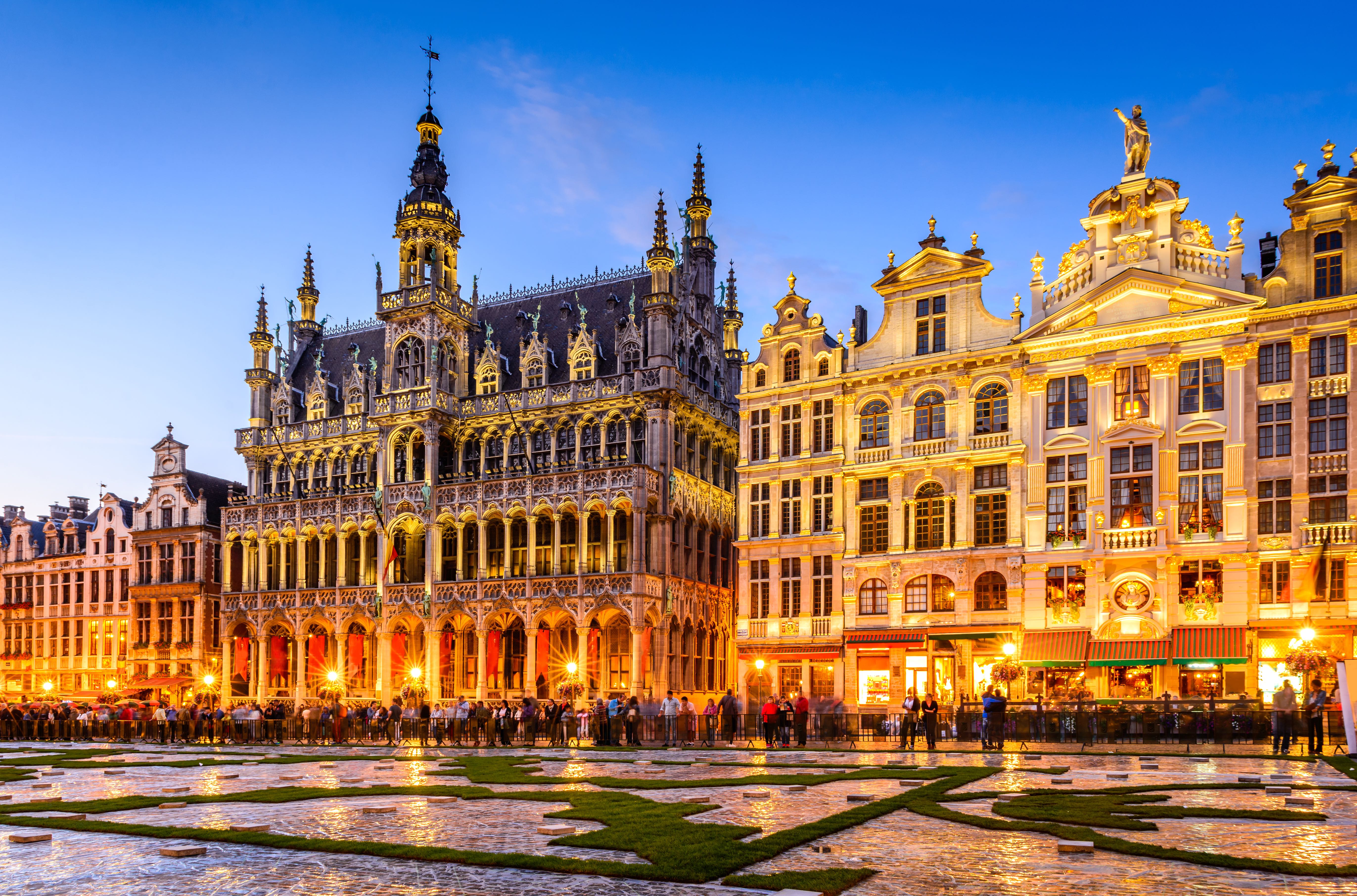 The Grand Place and Maison du Roi in Brussels, Belgium. 