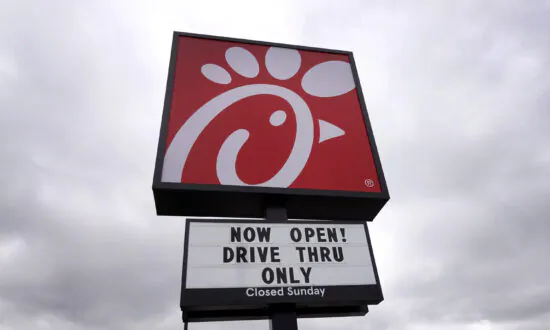 Florida Chick-Fil-A Employee Saves Mother and Child From Carjacking