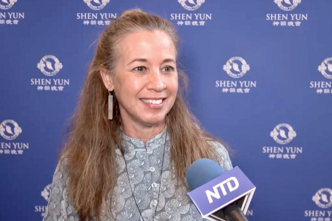 Nicole Kanahele-Stutz at Shen Yun Performing Arts at the McCallum Theatre in Palm Desert, on April 30, 2022. (NTD)