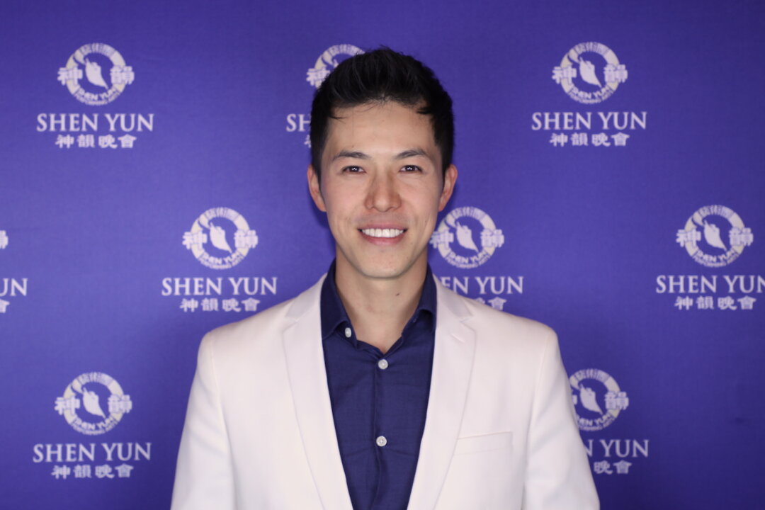 Actor Berlin Lu saw Shen Yun Performing Arts at Ulumbarra Theatre in Bendigo, Australia, on May 1, 2022. (NTD)
