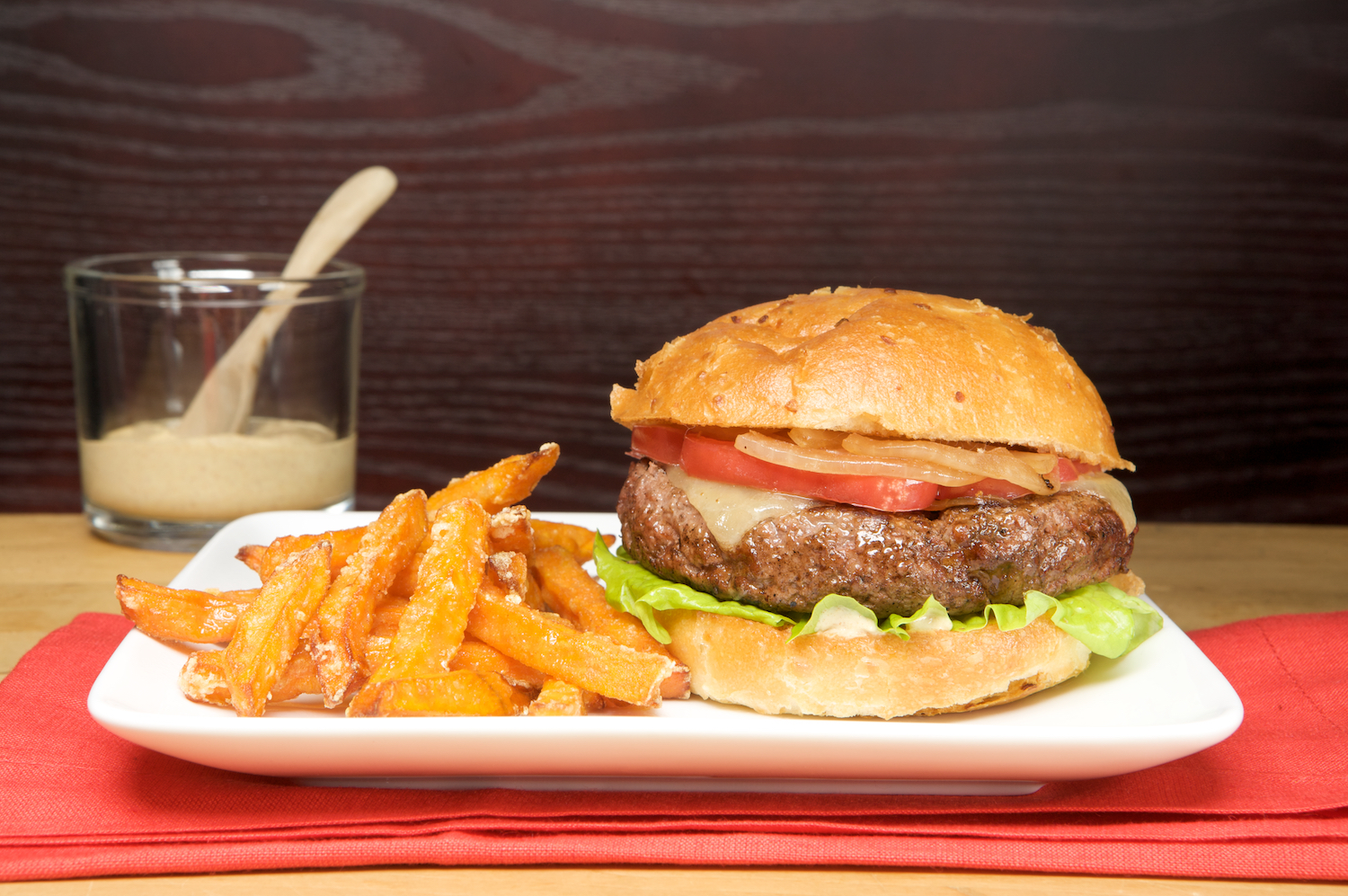 How to Cook Burgers on the Grill - Vimarsana News