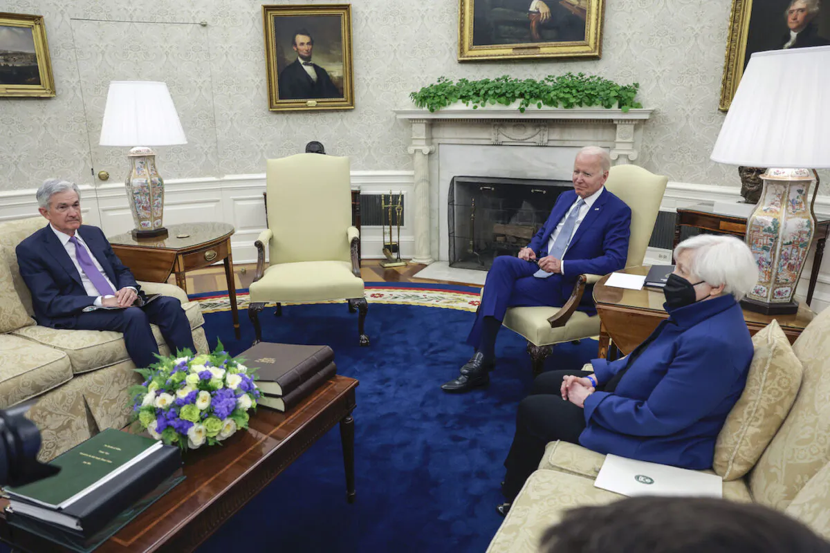 President Joe Biden meets with Federal Reserve Chairman Jerome Powell and Treasury Secretary Janet Yellen in the Oval Office at the White House in Washington on May 31, 2022. (Kevin Dietsch/Getty Images)