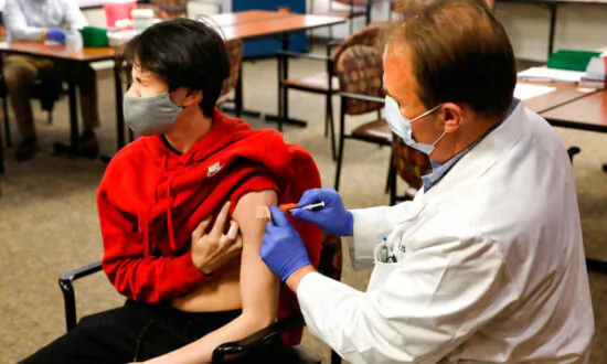 Parents Distressed Due to Mandatory Child Vaccination in California Schools