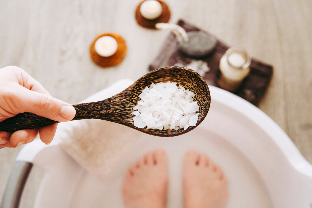 Top 9 Health Benefits of Epsom Salt