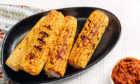 How to Grill Corn