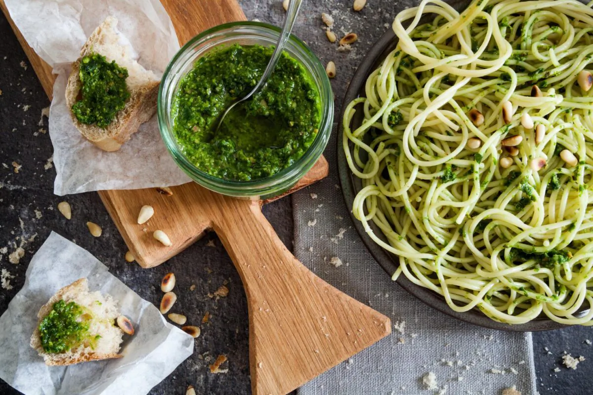 Garlic scape pesto (skarau / iStock / Getty Images Plus)