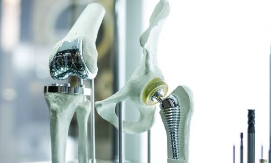 Australian Researchers Make Orthopaedic Implants Antimicrobial
