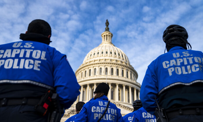 U.S. Capitol Police officers on the East Front Plaza after a morning roll call on Capitol Hill in Washington on Jan. 6, 2022. (Kent Nishimura/Los Angeles Times/TNS)