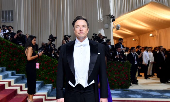 CEO and chief engineer at SpaceX Elon Musk arrives for the 2022 Met Gala at the Metropolitan Museum of Art in New York on May 2, 2022. (Angela Weiss/AFP via Getty Images)
