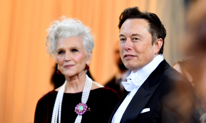 CEO, and chief engineer at SpaceX Elon Musk and his mother, supermodel Maye Musk, arrive for the 2022 Met Gala at the Metropolitan Museum of Art in New York, on May 2, 2022. (Angela Weiss/AFP via Getty Images) 