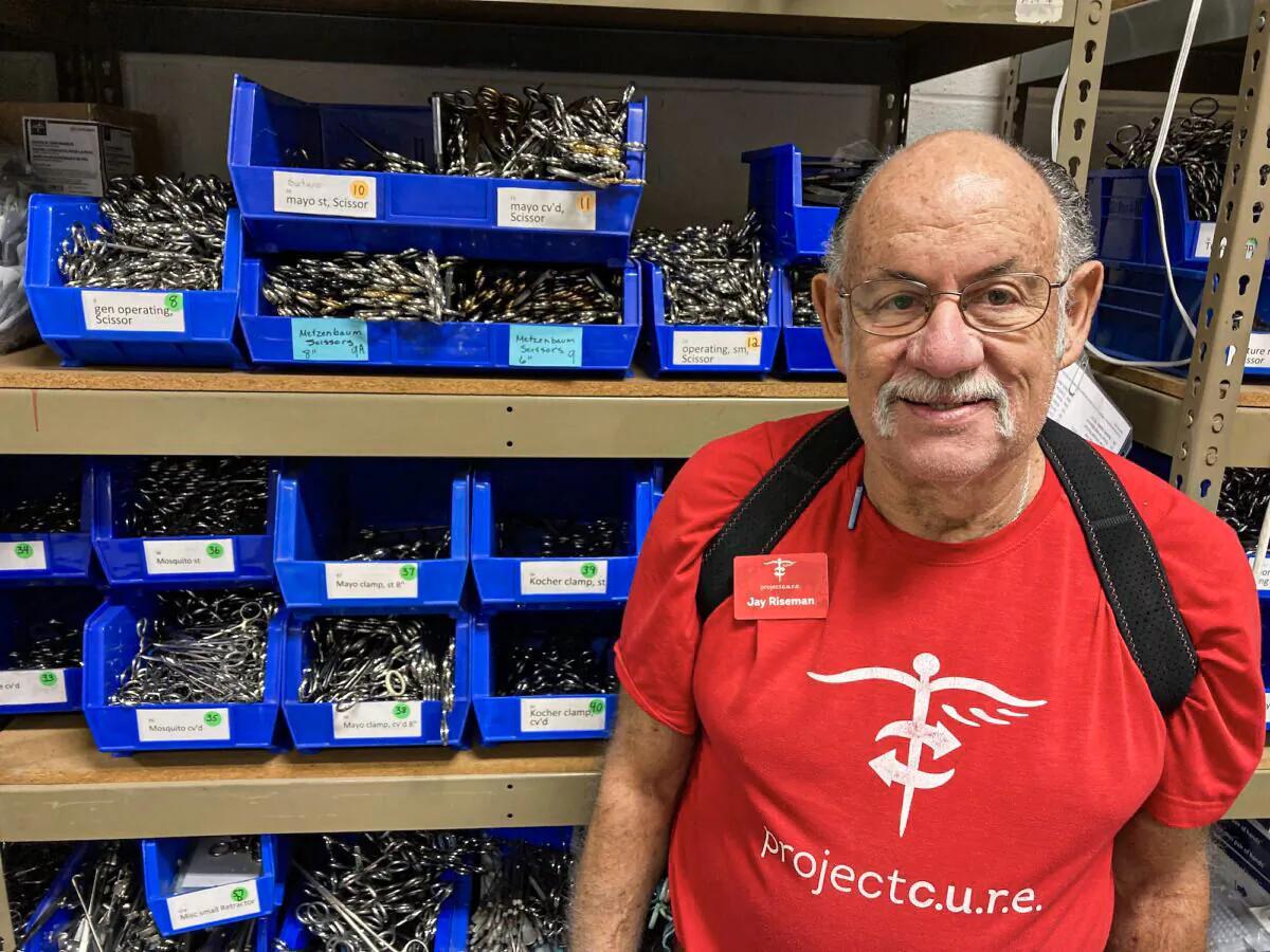 Jay Alan Riseman of Arizona on April 19 was one of many volunteers at Project C.U.R.E. Phoenix, which is providing humanitarian medical assistance following the Russian invasion of Ukraine. (Allan Stein/The Epoch Times)