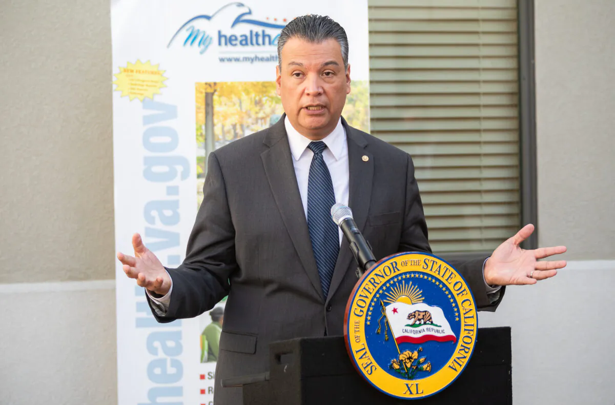U.S. Senator Alex Padilla from California (D-Calif.) speaks in Los Angeles, Calif., on Nov. 10, 2021. (John Fredricks/The Epoch Times)