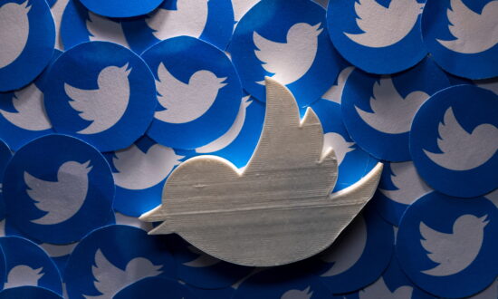 Twitter Estimates Spam, Fake Accounts Comprise Less Than 5 Percent of Users: Filing