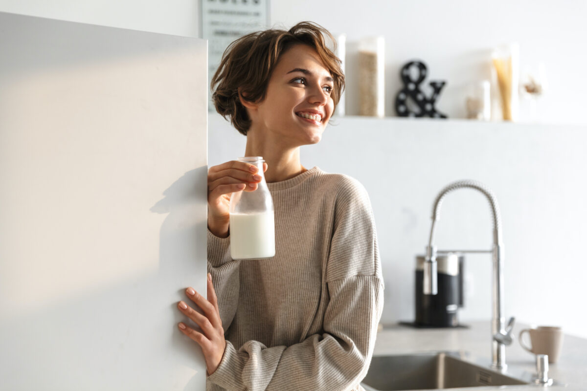 Numerous scientific studies have shown that raw milk from cows is correlated with decreased rates of asthma, allergies, eczema, otitis, fever, and respiratory infections. (Dean Drobot/Shutterstock)