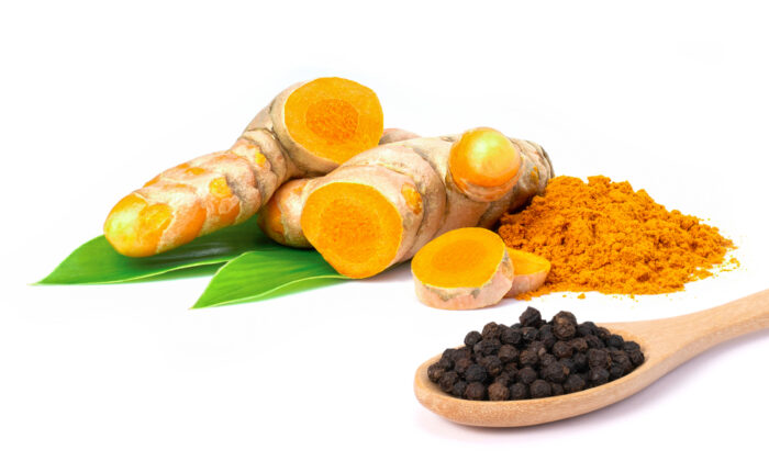 Turmeric with Black Pepper: What It's Good for and How to Take It