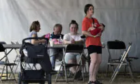 Russia–Ukraine War (May 3): Ukrainians Wait in Mexico City for US Entry