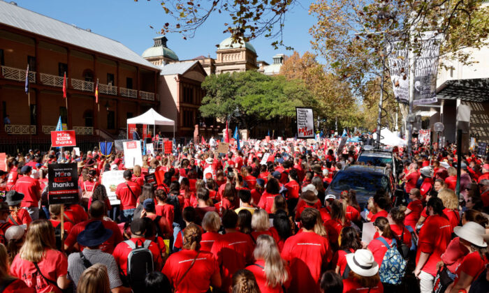 School teachers march along Macquarie St towards NSW Parliament in Sydney, Australia on May 04, 2022. (Photo by Jenny Evans/Getty Images)